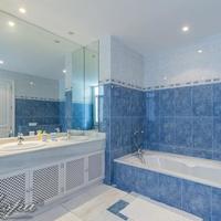 House in the suburbs in Spain, Andalucia, 359 sq.m.