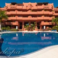 Квартира на второй линии моря/озера в Испании, Андалусия, 104 кв.м.