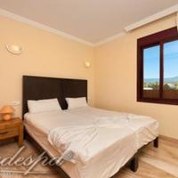 Квартира на второй линии моря/озера в Испании, Андалусия, 104 кв.м.