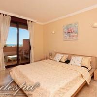 Квартира на второй линии моря/озера в Испании, Андалусия, 104 кв.м.