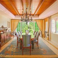 Вилла на второй линии моря/озера, в пригороде в Испании, Андалусия, 770 кв.м.