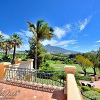 Дом в пригороде в Испании, Андалусия, 630 кв.м.