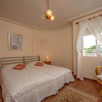 Villa in Spain, Comunitat Valenciana, Alicante, 186 sq.m.