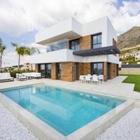 Villa in Spain, Comunitat Valenciana, Alicante, 326 sq.m.