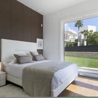 Villa in Spain, Comunitat Valenciana, Alicante, 326 sq.m.