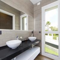 Villa in Spain, Comunitat Valenciana, Alicante, 326 sq.m.