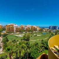 Penthouse in Spain, Comunitat Valenciana, Alicante, 140 sq.m.