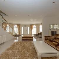 Villa in Spain, Comunitat Valenciana, Alicante, 357 sq.m.