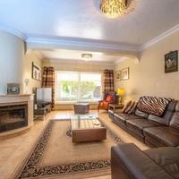 Villa in Spain, Comunitat Valenciana, Alicante, 261 sq.m.