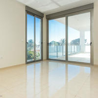 Villa in Spain, Comunitat Valenciana, Alicante, 400 sq.m.