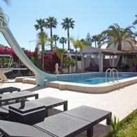 Villa in Spain, Comunitat Valenciana, Alicante, 505 sq.m.