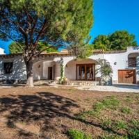 Villa in Spain, Comunitat Valenciana, Alicante, 207 sq.m.