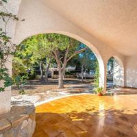 Villa in Spain, Comunitat Valenciana, Alicante, 207 sq.m.