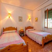 Villa in Spain, Comunitat Valenciana, Alicante, 207 sq.m.