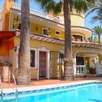 Villa in Spain, Comunitat Valenciana, Alicante, 283 sq.m.