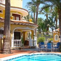 Villa in Spain, Comunitat Valenciana, Alicante, 283 sq.m.