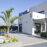 Villa in Spain, Comunitat Valenciana, Alicante, 113 sq.m.