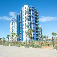 Apartment at the first line of the sea / lake in Spain, Comunitat Valenciana, Alicante, 92 sq.m.