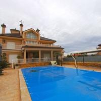 Вилла на второй линии моря/озера в Испании, Валенсия, Аликанте, 563 кв.м.