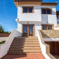 Villa in Spain, Comunitat Valenciana, Alicante, 217 sq.m.