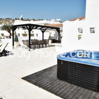 Penthouse in Republic of Cyprus, Larnaca, 125 sq.m.