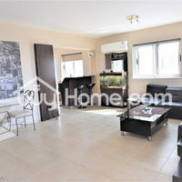 Penthouse in Republic of Cyprus, Larnaca, 130 sq.m.