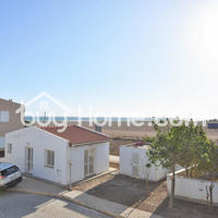 House in Republic of Cyprus, Eparchia Larnakas, Larnaca, 140 sq.m.