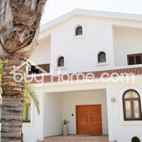 Villa in Republic of Cyprus, Larnaca, 450 sq.m.