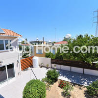 House in Republic of Cyprus, Eparchia Larnakas, Larnaca, 200 sq.m.