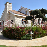 House in Republic of Cyprus, Eparchia Larnakas, Larnaca, 300 sq.m.