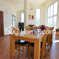 House in Republic of Cyprus, Eparchia Larnakas, Larnaca, 300 sq.m.