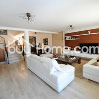 House in Republic of Cyprus, Eparchia Larnakas, Larnaca, 290 sq.m.