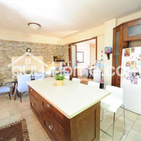 House in Republic of Cyprus, Eparchia Larnakas, Larnaca, 290 sq.m.