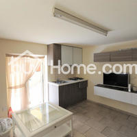 House in Republic of Cyprus, Eparchia Larnakas, Larnaca, 290 sq.m.