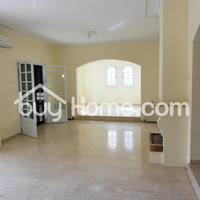 House in Republic of Cyprus, Eparchia Larnakas, Larnaca, 400 sq.m.