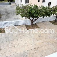 House in Republic of Cyprus, Eparchia Larnakas, Larnaca, 400 sq.m.