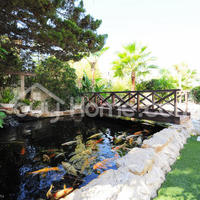 House in Republic of Cyprus, Eparchia Larnakas, Larnaca, 210 sq.m.