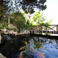 House in Republic of Cyprus, Eparchia Larnakas, Larnaca, 210 sq.m.