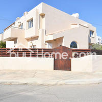 Дом на Кипре, Ларнака, 200 кв.м.