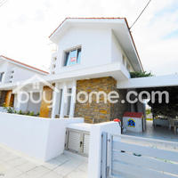 House in Republic of Cyprus, Eparchia Larnakas, Larnaca, 161 sq.m.
