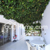 House in Republic of Cyprus, Eparchia Larnakas, Larnaca, 161 sq.m.