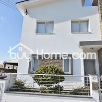 House in Republic of Cyprus, Eparchia Larnakas, Larnaca, 155 sq.m.