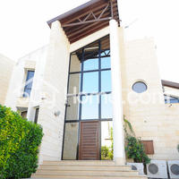 House in Republic of Cyprus, Larnaca, 320 sq.m.