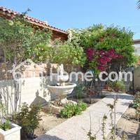 House in Republic of Cyprus, Larnaca, 430 sq.m.