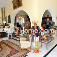 House in Republic of Cyprus, Larnaca, 430 sq.m.