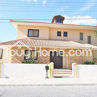 House in Republic of Cyprus, Larnaca, 245 sq.m.