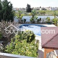 House in Republic of Cyprus, Larnaca, 270 sq.m.