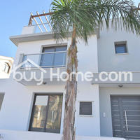 House in Republic of Cyprus, Eparchia Larnakas, Larnaca, 144 sq.m.