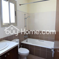 Apartment in Republic of Cyprus, Eparchia Larnakas, Larnaca, 80 sq.m.