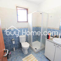 House in Republic of Cyprus, Eparchia Larnakas, Larnaca, 178 sq.m.